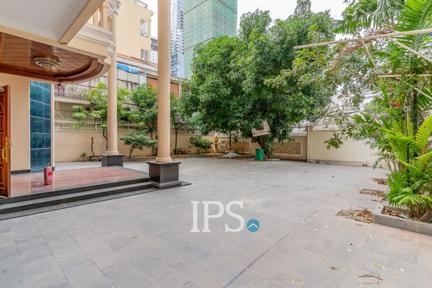 9 Bedroom Commercial Villa For Rent - BKK1, Phnom Penh