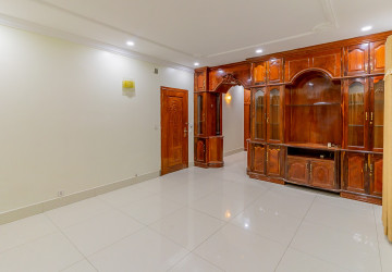 9 Bedroom Commercial Villa For Rent - BKK1, Phnom Penh thumbnail