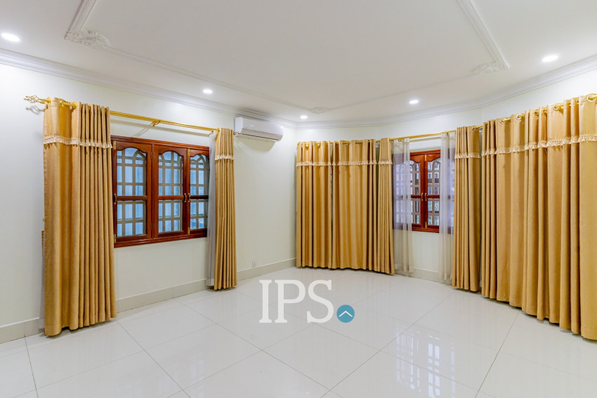 9 Bedroom Commercial Villa For Rent - BKK1, Phnom Penh