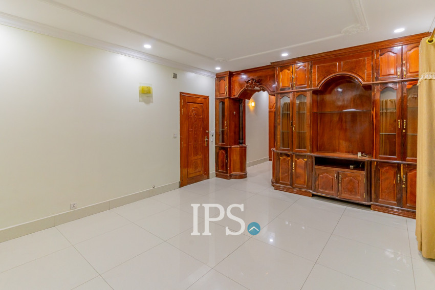 9 Bedroom Commercial Villa For Rent - BKK1, Phnom Penh