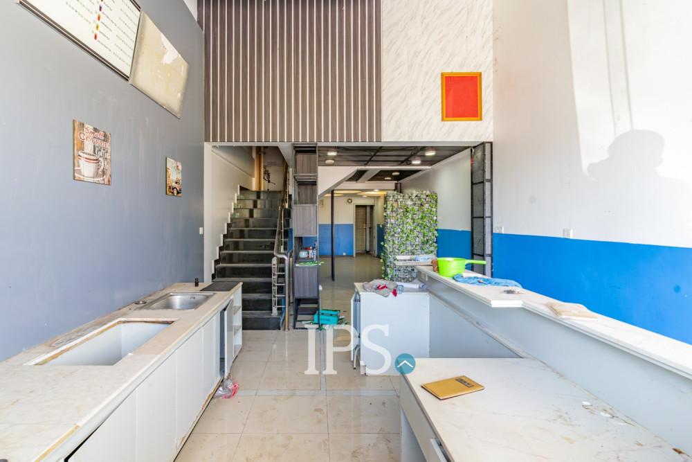 6 Bedroom Shophouse For Rent - Ta Khmau, Kandal Province - Image 3