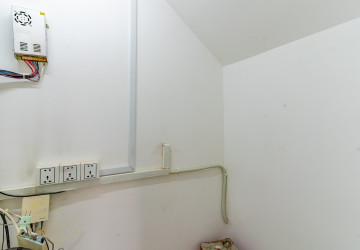 6 Bedroom Shophouse For Rent - Ta Khmau, Kandal Province thumbnail