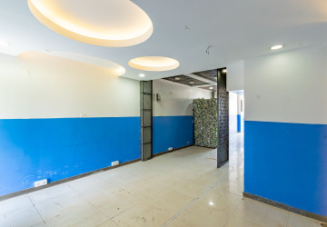 6 Bedroom Shophouse For Rent - Ta Khmau, Kandal Province thumbnail