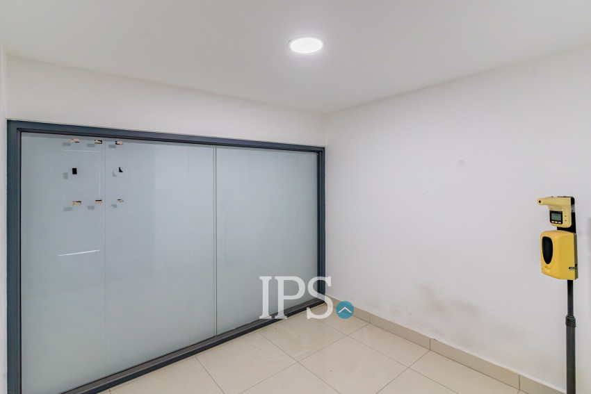 6 Bedroom Shophouse For Rent - Ta Khmau, Kandal Province