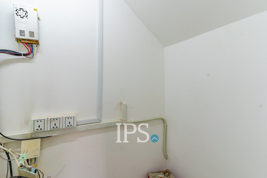 6 Bedroom Shophouse For Rent - Ta Khmau, Kandal Province