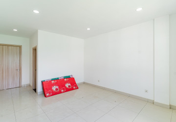 6 Bedroom Shophouse For Rent - Ta Khmau, Kandal Province thumbnail