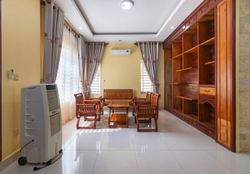 4 Bedroom House For Rent - Svay Dangkum, Siem Reap thumbnail