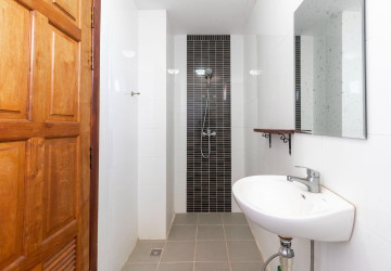 4 Bedroom House For Rent - Svay Dangkum, Siem Reap thumbnail