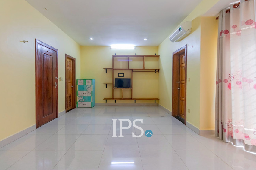 4 Bedroom House For Rent - Svay Dangkum, Siem Reap