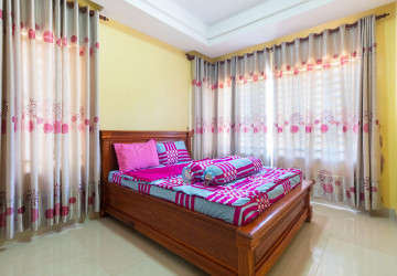 4 Bedroom House For Rent - Svay Dangkum, Siem Reap thumbnail