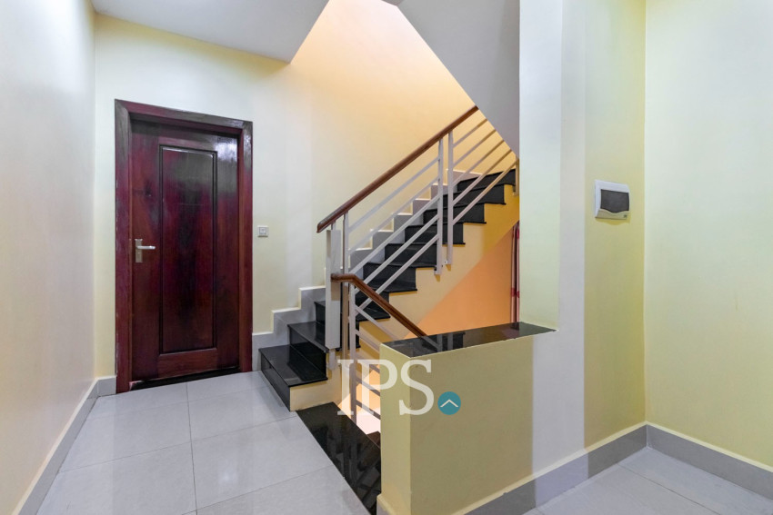 4 Bedroom House For Rent - Svay Dangkum, Siem Reap