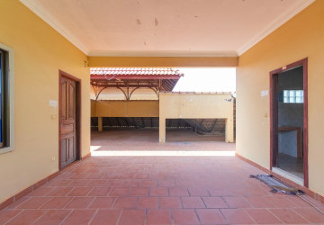 6 Bedroom House For Rent - Svay Dangkum, Siem Reap thumbnail