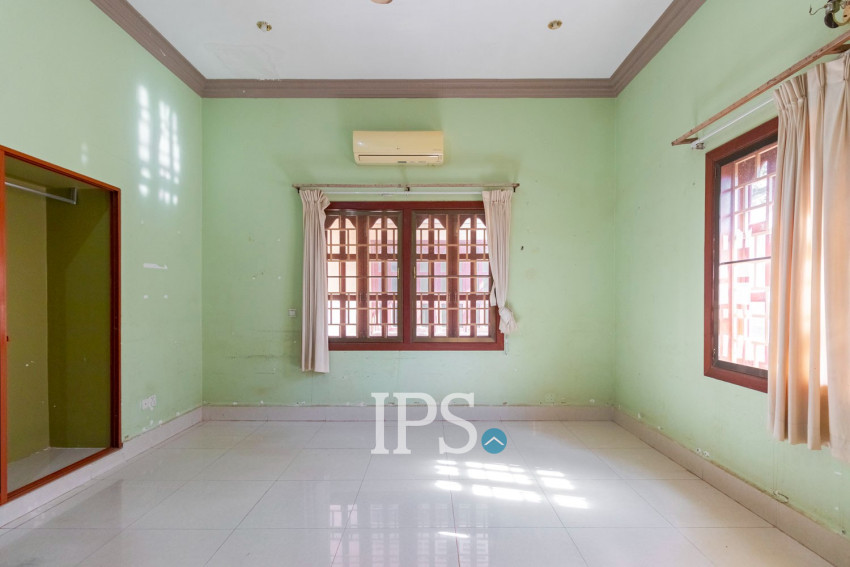 6 Bedroom House For Rent - Svay Dangkum, Siem Reap