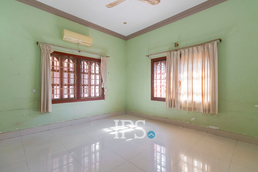 6 Bedroom House For Rent - Svay Dangkum, Siem Reap