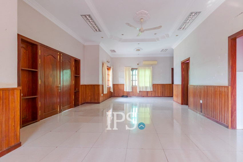 6 Bedroom House For Rent - Svay Dangkum, Siem Reap