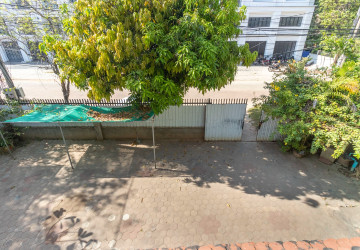 6 Bedroom House For Rent - Svay Dangkum, Siem Reap thumbnail