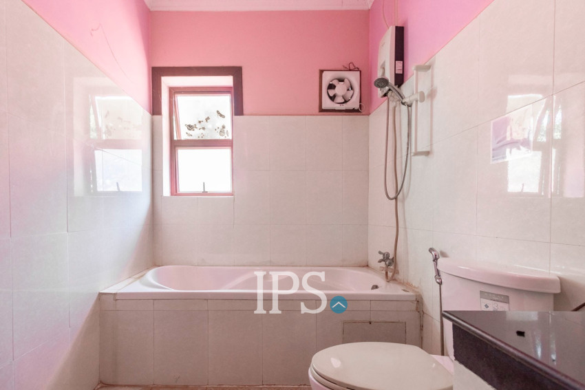 6 Bedroom House For Rent - Svay Dangkum, Siem Reap