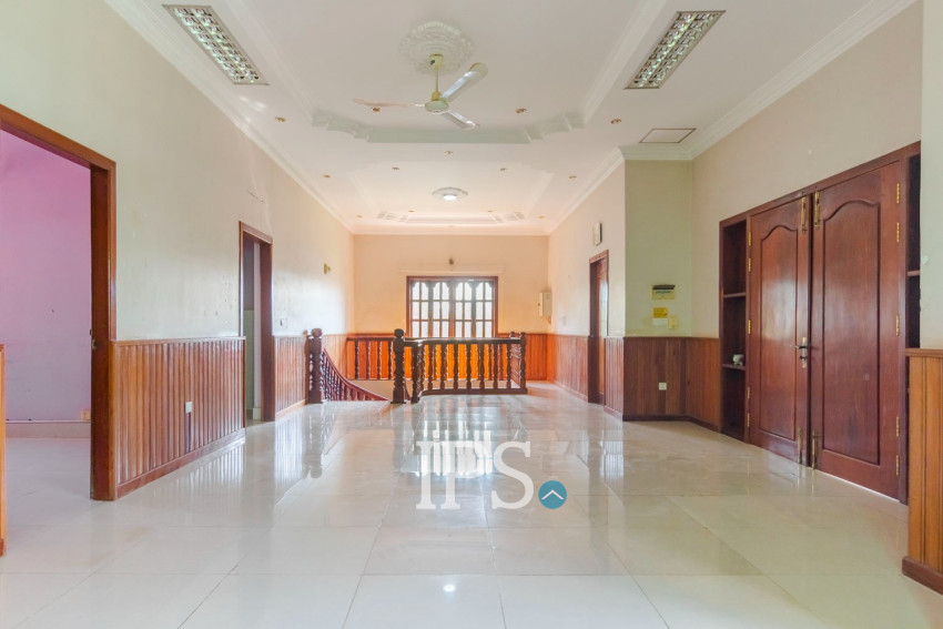 6 Bedroom House For Rent - Svay Dangkum, Siem Reap