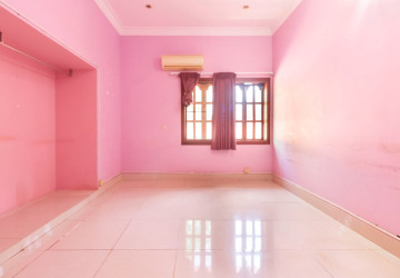 6 Bedroom House For Rent - Svay Dangkum, Siem Reap thumbnail