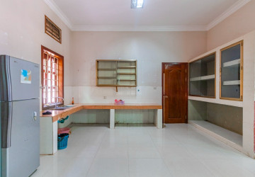 6 Bedroom House For Rent - Svay Dangkum, Siem Reap thumbnail