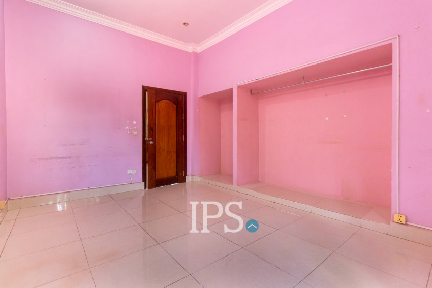 6 Bedroom House For Rent - Svay Dangkum, Siem Reap