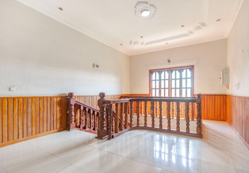 6 Bedroom House For Rent - Svay Dangkum, Siem Reap thumbnail