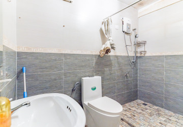 216 Sqm Retail Space For Rent - Toul Tum Poung 1, Phnom Penh thumbnail