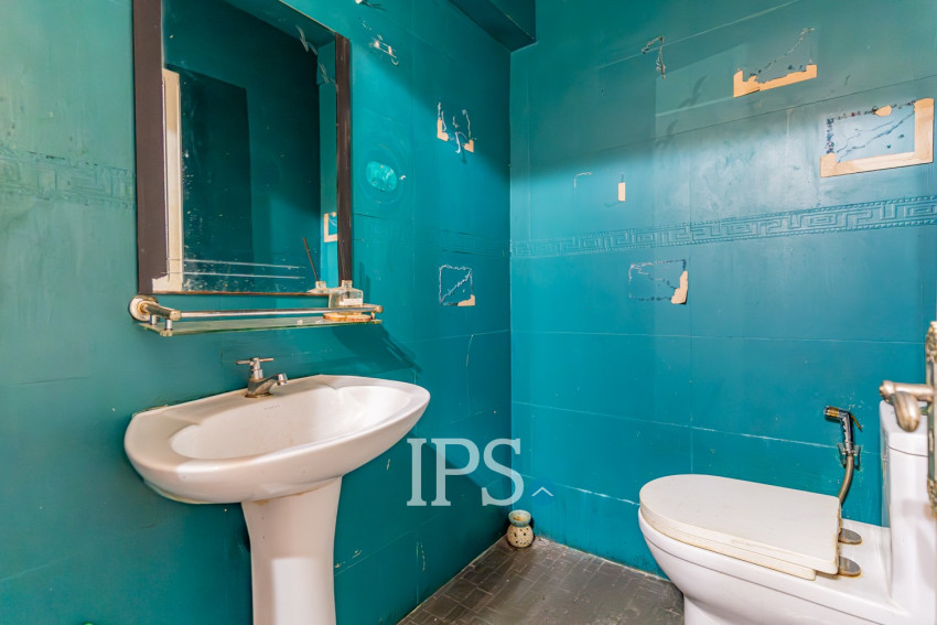 216 Sqm Retail Space For Rent - Toul Tum Poung 1, Phnom Penh