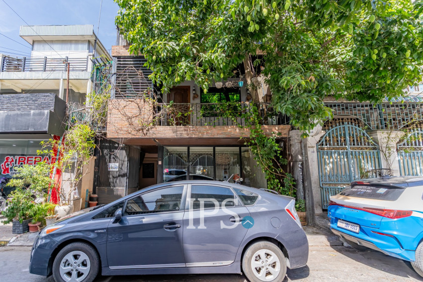 216 Sqm Retail Space For Rent - Toul Tum Poung 1, Phnom Penh