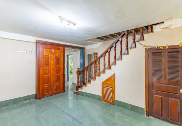 216 Sqm Retail Space For Rent - Toul Tum Poung 1, Phnom Penh thumbnail