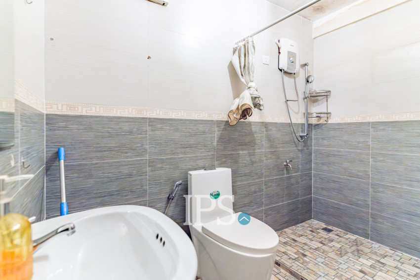 216 Sqm Retail Space For Rent - Toul Tum Poung 1, Phnom Penh