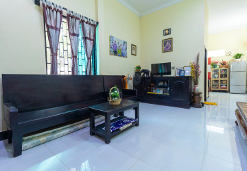 2 Bedroom House For Rent - Slor Kram, Siem Reap thumbnail