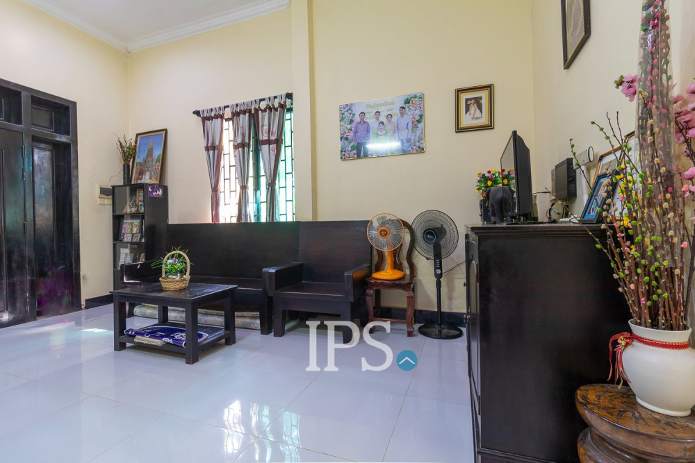 2 Bedroom House For Rent - Slor Kram, Siem Reap - Image 6