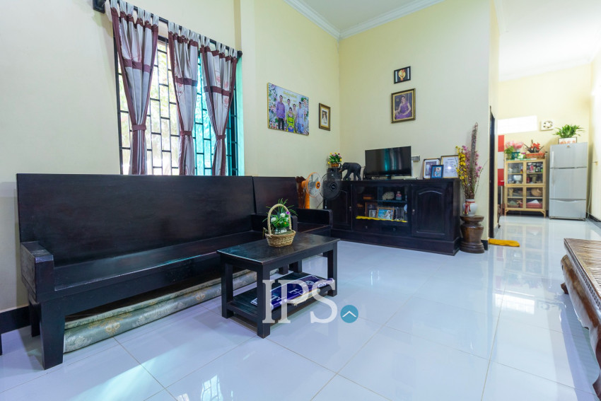 2 Bedroom House For Rent - Slor Kram, Siem Reap