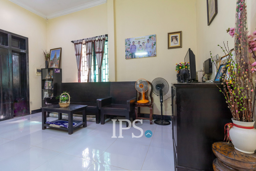2 Bedroom House For Rent - Slor Kram, Siem Reap