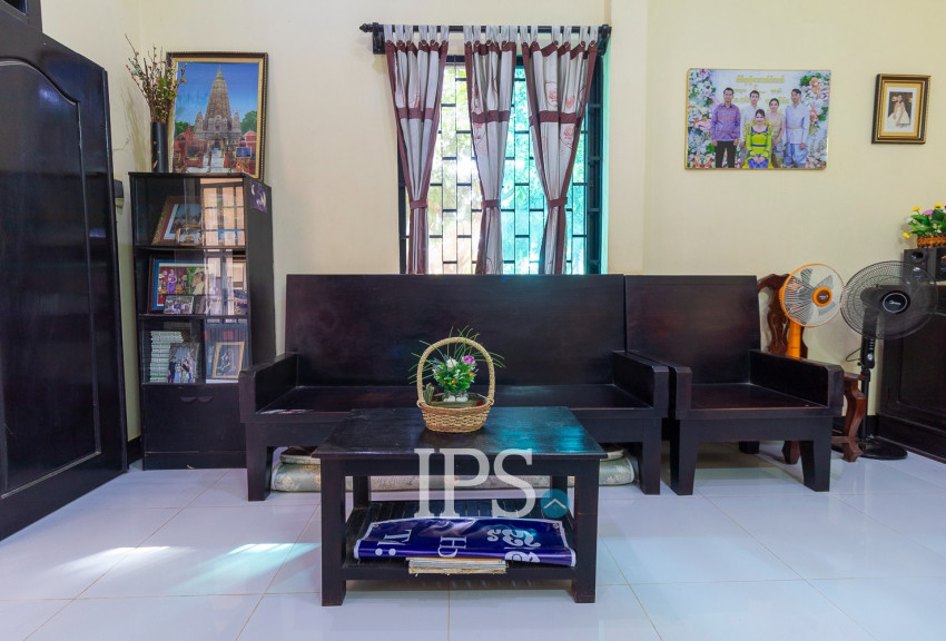 2 Bedroom House For Rent - Slor Kram, Siem Reap