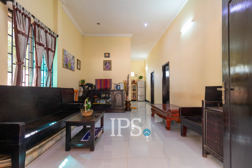 2 Bedroom House For Rent - Slor Kram, Siem Reap