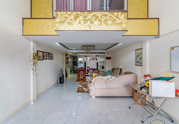 4 Bedroom Link House For Sale - Nirouth, Phnom Penh thumbnail