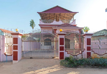 4 Bedroom House For Sale - Slor Kram, Siem Reap thumbnail