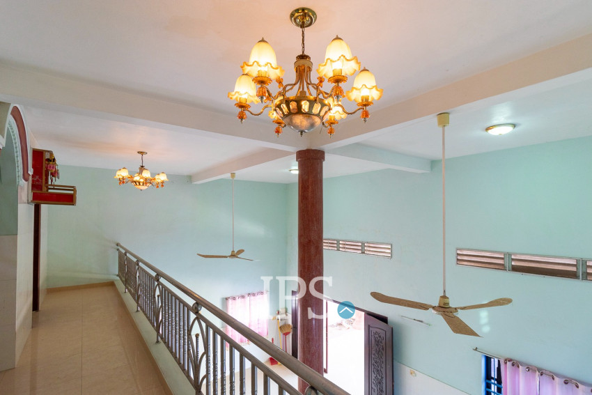 4 Bedroom House For Sale - Slor Kram, Siem Reap