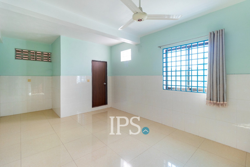 4 Bedroom House For Sale - Slor Kram, Siem Reap