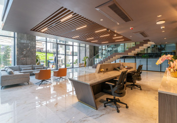 4 Bedroom Serviced Apartment For Rent - BKK1, Phnom Penh thumbnail