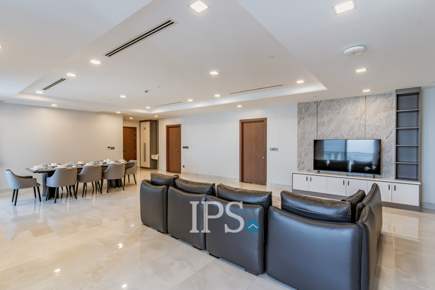 4 Bedroom Serviced Apartment For Rent - BKK1, Phnom Penh