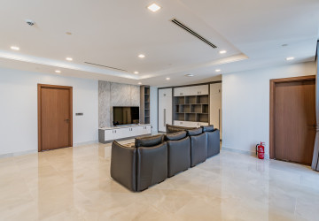 4 Bedroom Serviced Apartment For Rent - BKK1, Phnom Penh thumbnail