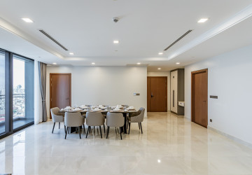 4 Bedroom Serviced Apartment For Rent - BKK1, Phnom Penh thumbnail