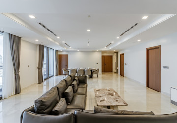 4 Bedroom Serviced Apartment For Rent - BKK1, Phnom Penh thumbnail