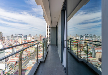 4 Bedroom Serviced Apartment For Rent - BKK1, Phnom Penh thumbnail