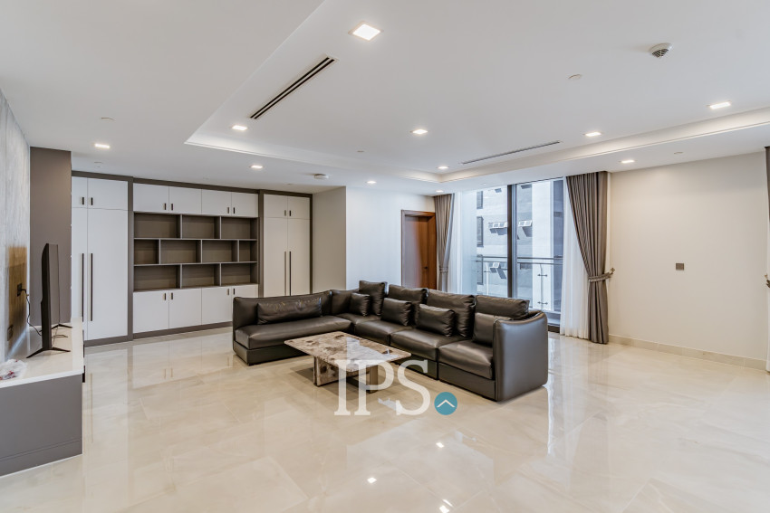 4 Bedroom Serviced Apartment For Rent - BKK1, Phnom Penh