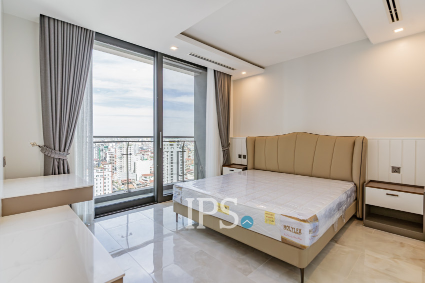 4 Bedroom Serviced Apartment For Rent - BKK1, Phnom Penh