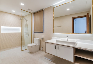 4 Bedroom Serviced Apartment For Rent - BKK1, Phnom Penh thumbnail